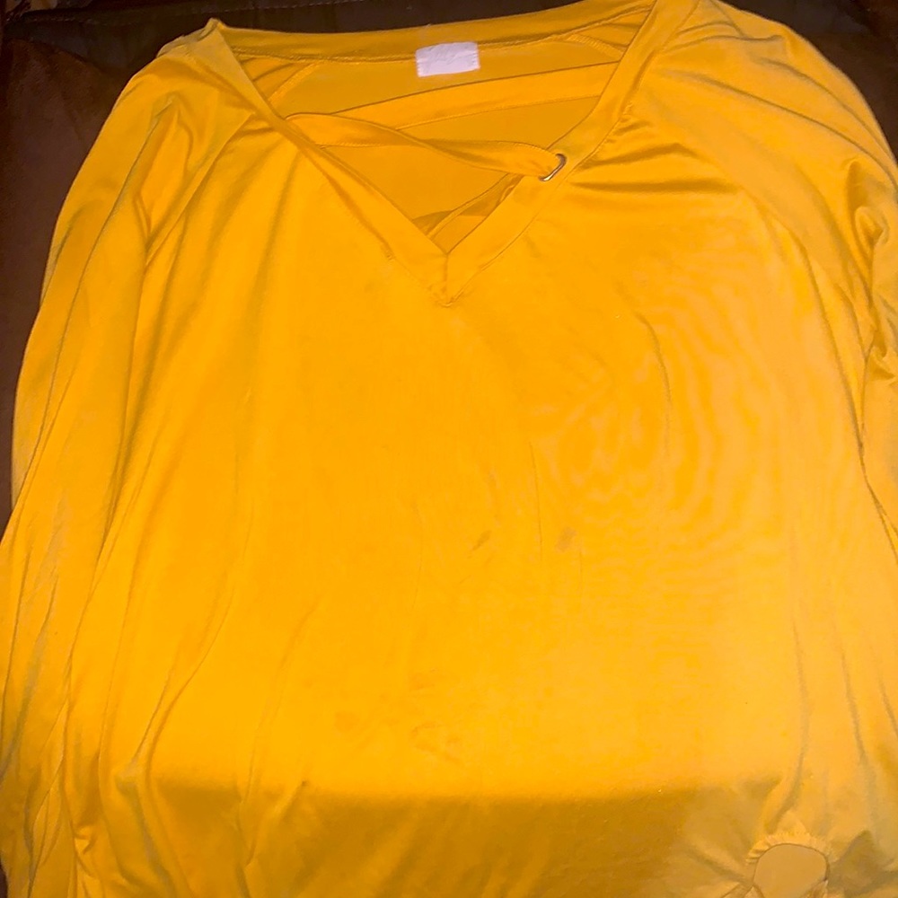 A very beautiful shirt just don’t never wear it.